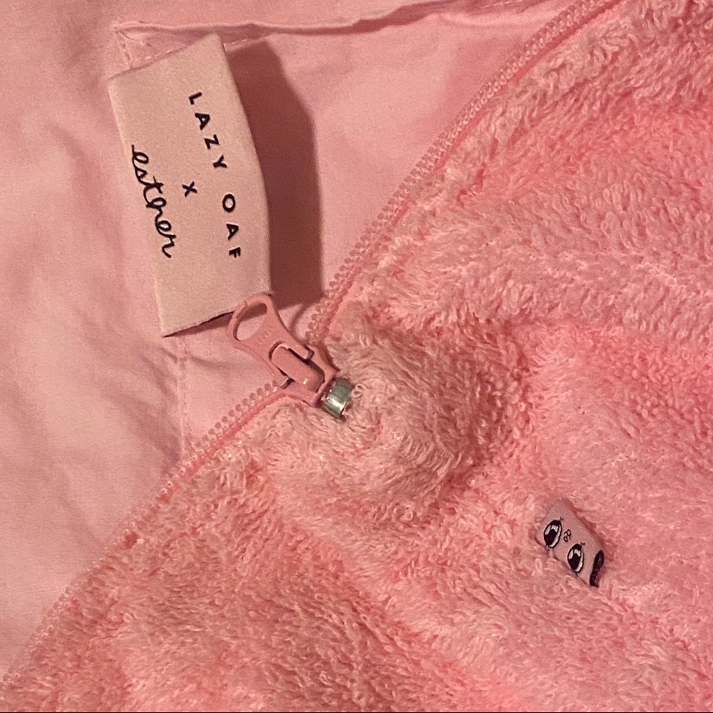❄️SALE❄️Lazy Oaf Esther Toweling Bunny Tote Bag - Picture 4 of 4